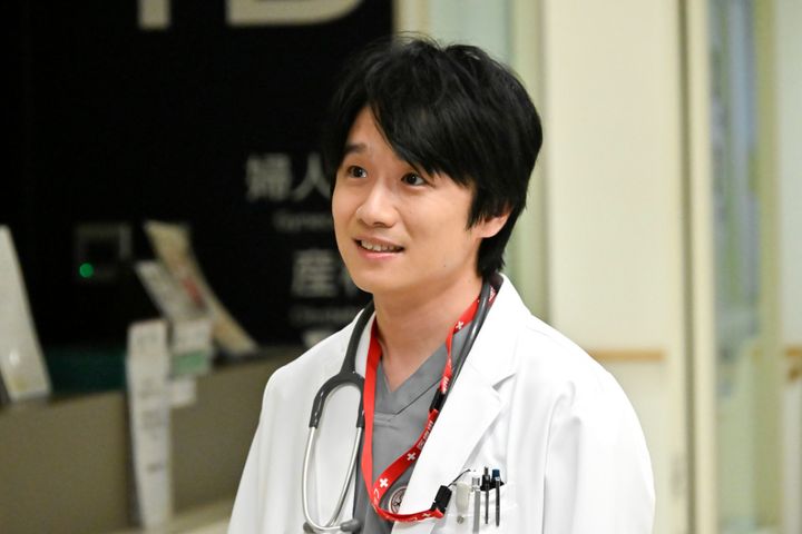 ドラマ『救命病棟２４時』に出演する風間俊介 （C）フジテレビ width=