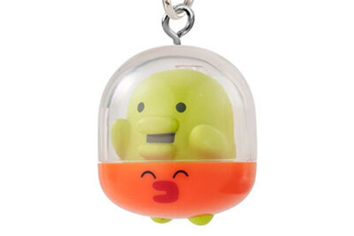 「たまごっち めじるしアクセサリー 30th anniversary edition」（8種）が11月に発売！（C）BANDAI