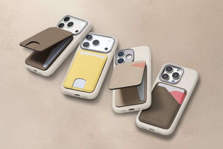 BONAVENTURAのマグネットカードケースとスマートフォン