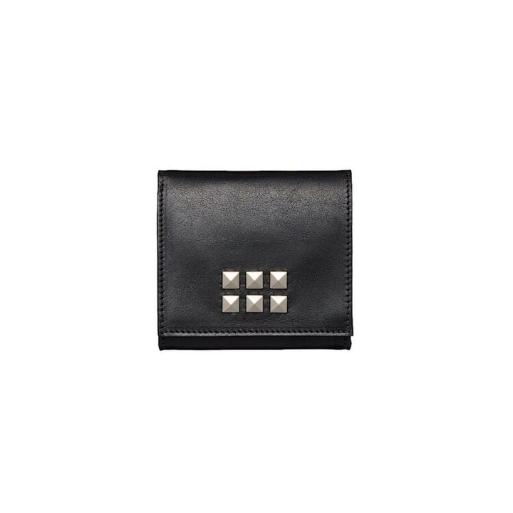 STUDS COLLECTIONのスタッズを並べたコンパクトウォレット