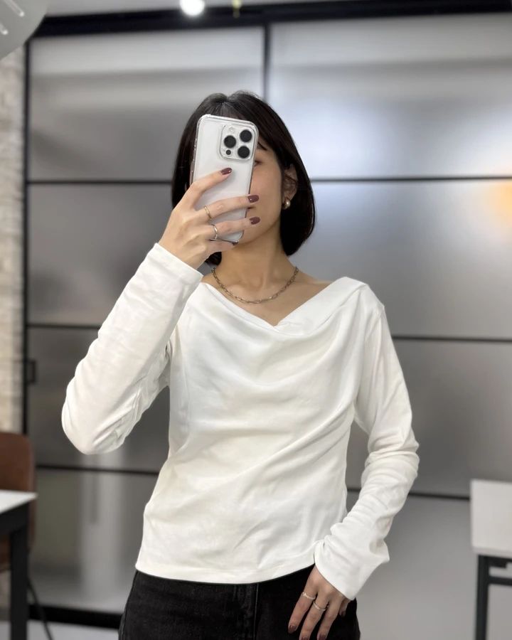【GU(ジーユー)購入品】骨格ストレートさん見て！トレンドのドレープトップス✨_3