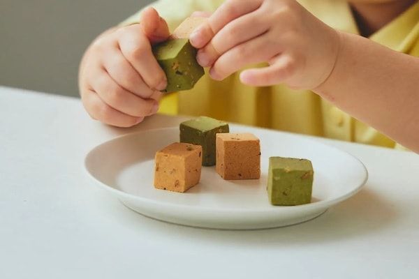 【大阪府大阪市】「Dear me たんぱくキューブ」が阪神梅田本店に期間限定で登場！おやつ感覚で栄養摂取