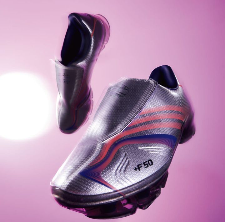 adidas Originals［アディダス オリジナルス］のメタリックスニーカー（ADIDAS F50 ADIFRAME）