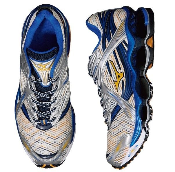 MIZUNO SPORTSTYLE［ミズノ スポーツスタイル］のメタリックスニーカー（MIZUNO WAVE PROPHECY 1）