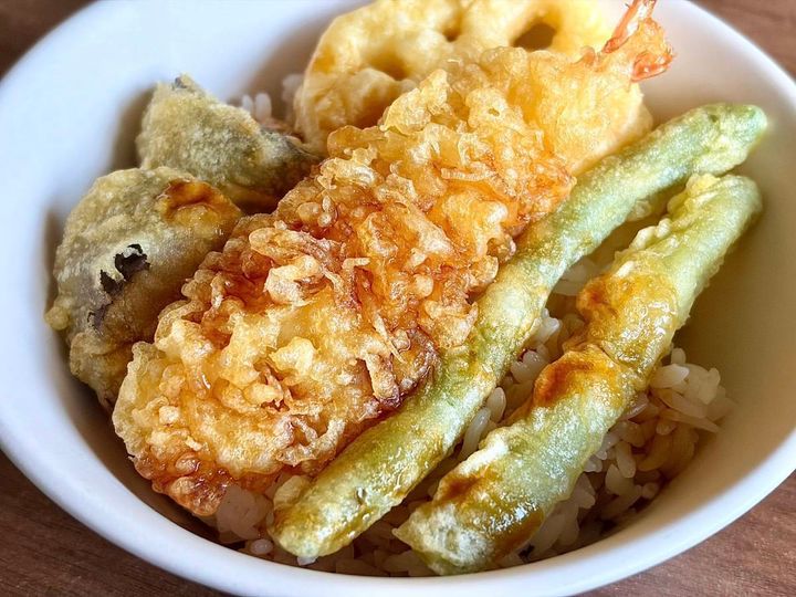 ドラッグストア コスモス：天丼の具