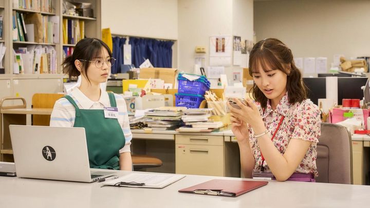 夜ドラ「税金で買った本」第30回より ©️NHK