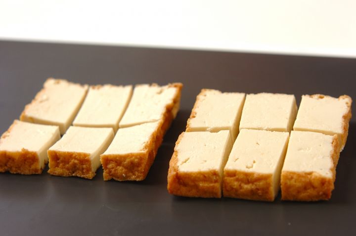 厚揚げの赤みそチーズ焼きの下準備1