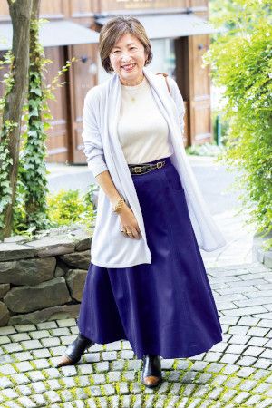 小川千鶴子さんの着こなしのコツ：縦長ライン