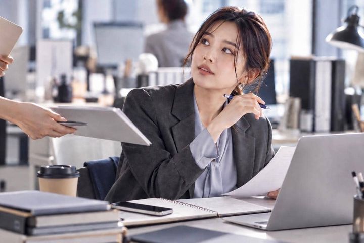 「仕事を頼まれすぎて終わらない…」優先順位を崩さない“断り方・相談の仕方”