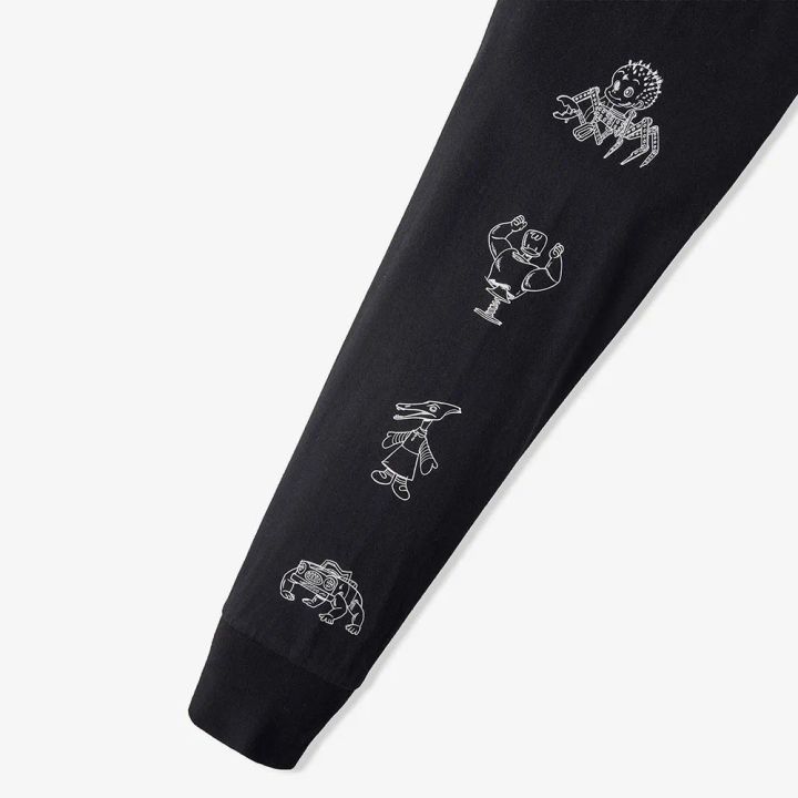 ユニセックスロングＴシャツ「シド／トイ・ストーリー」 袖デザイン