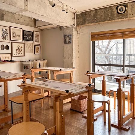 maison des perles、オートクチュール刺繍による「ミッフィー」のアクセサリー発売！