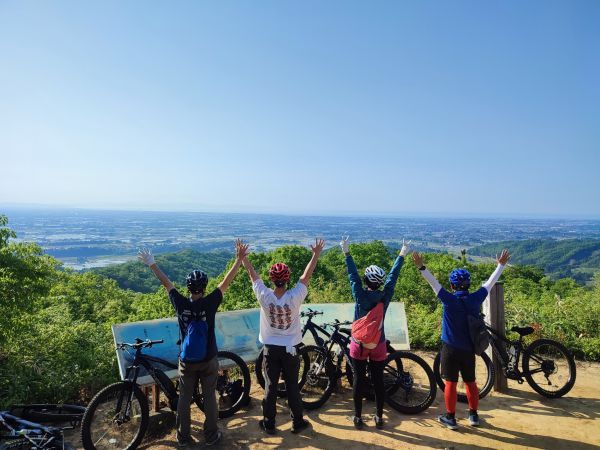新しい旅の形「Rail ＆ Cycle ダウンヒル・アドベンチャー」富山地方鉄道・立山線で開催