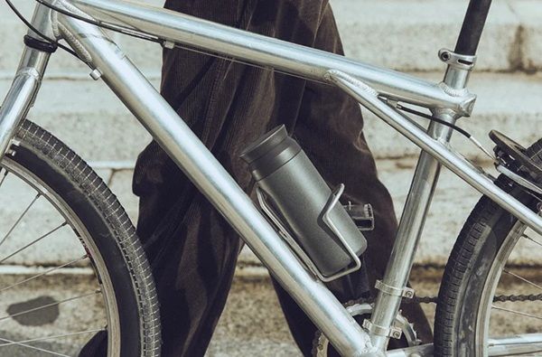 KINTO「TRAVEL TUMBLER」に限定カラー3色が登場！焼き物のような質感に注目