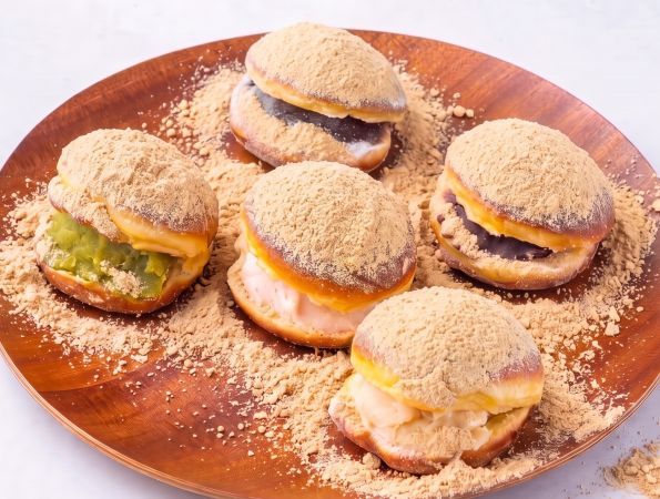 サクッともちもち食感が病みつき…！大阪・京橋駅に進化系和スイーツ「東京揚げどらやき」が期間限定オープン
