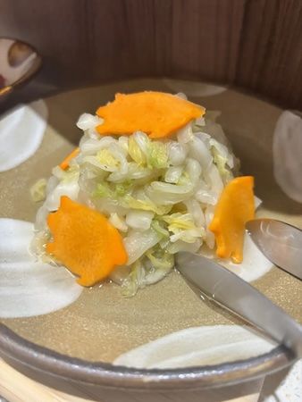 三度揚げのアグー豚カツと10種類以上の島野菜を楽しめる！古宇利島から車で約5分の屋我地島に琉球ベイブがOPEN