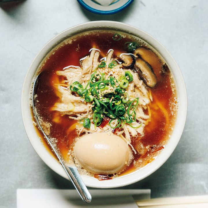 鹿児島〈食堂湯湯〉鶏の汁かけご飯
