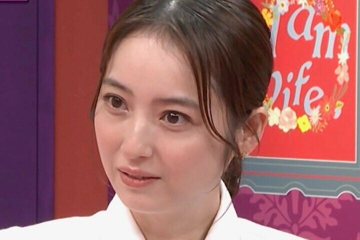 【写真・画像】「朝ご飯もドレスを着て食べた」佐々木希、3歳長女のプリンセスブームに奮闘「私が言っても聞かないから…」解決策に藤本美貴ら感心 1枚目