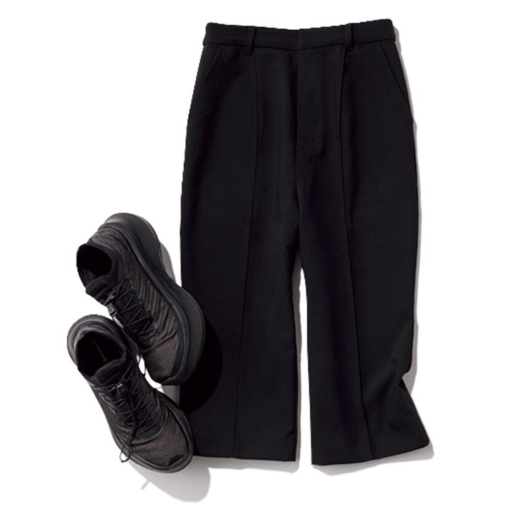 COMME des GARÇONS×Salomonのスニーカー と SNIDELのパンツ