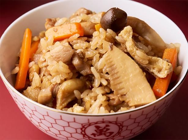 かきのうまみがごはんにギュッ。「オイスター風味の炊き込みご飯」 （C）ユウキ食品の西島さん、よねくらりょう／KADOKAWA