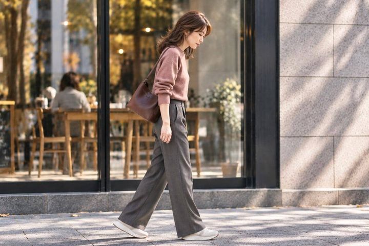 長く歩いたあと、姿勢が崩れやすくなった…。40代以降が気づきたい“老化サイン”