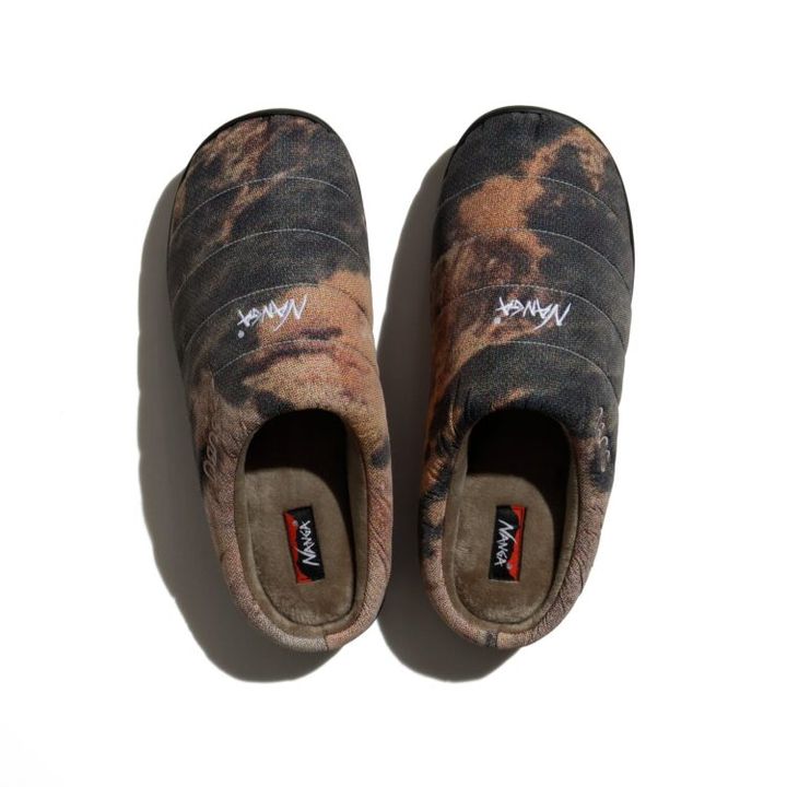 山岳グラフィックのMOUNTAIN PIXELATE WINTER SANDAL