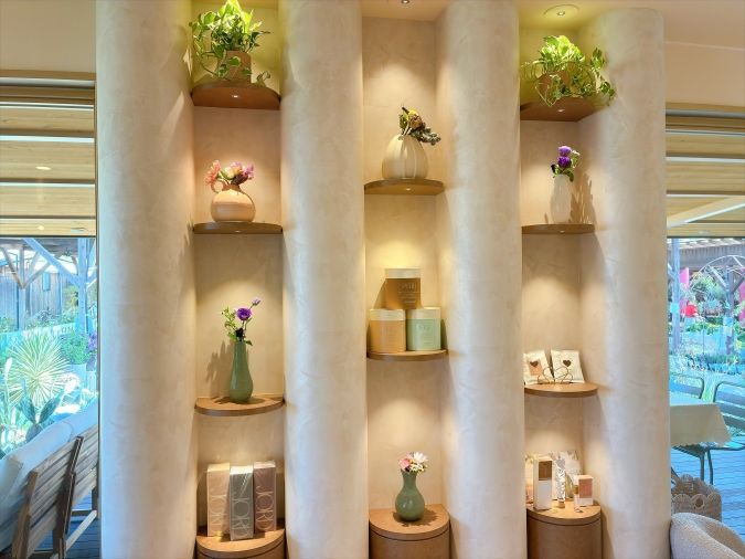 バンビーナ 店内のお花と植物