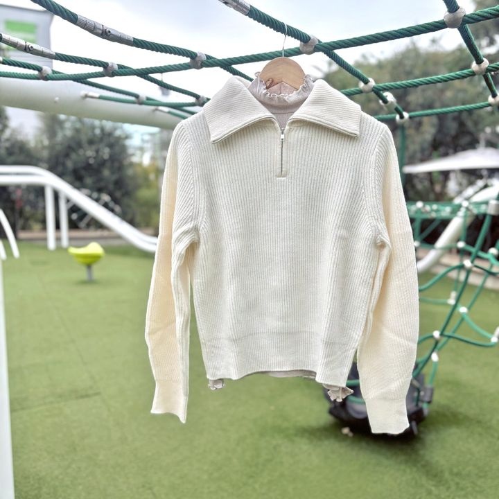 GU「秋のこなれニット」を使ったレイヤードコーデ