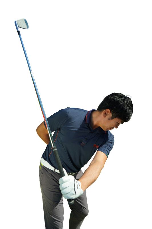 まっすぐ飛ばす３ステップを解説！即上達したいなら“片手素振り”が有効
