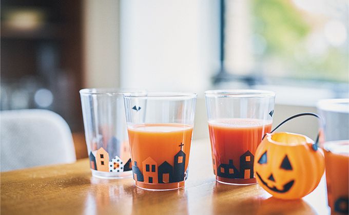 マステを切って貼るだけ！ ハロウィンのテーブルを飾る「ハロウィンの夜グラス」【最新号からちょっと見せ】の画像1
