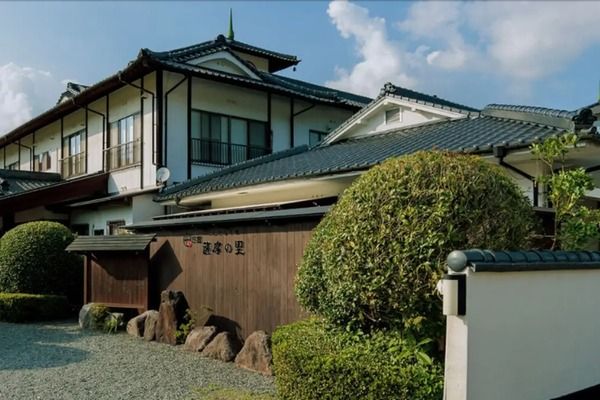 栗原心平さんと薩摩川内市の食文化に触れる体験型宿泊ツアー「薩摩川内ごちそうさま旅」開催決定