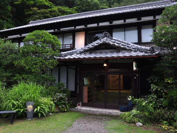 戦略性の高いコースのあとに 著名人に愛された栃木にある料理宿