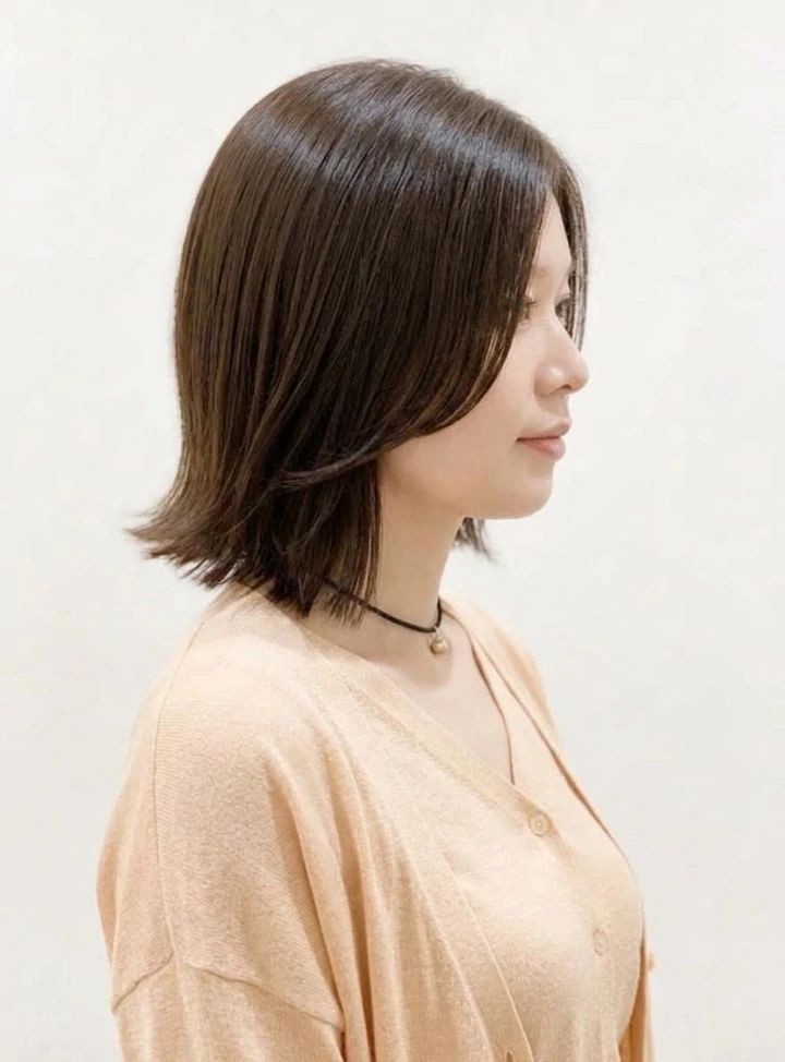 30代 髪型 ボブのサイド