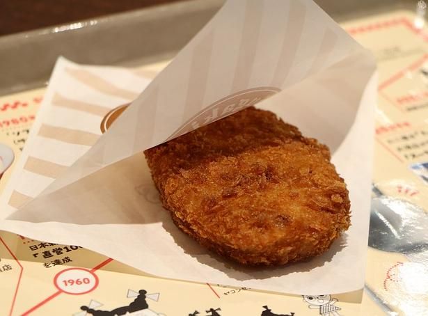 スガキヤラーメンの「肉」を使用したオリジナルコロッケ「【店舗限定】スーちゃんコロッケ」(190円)