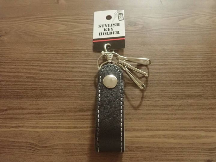 ダイソー：スタイリッシュキーホルダー SKH-5-1