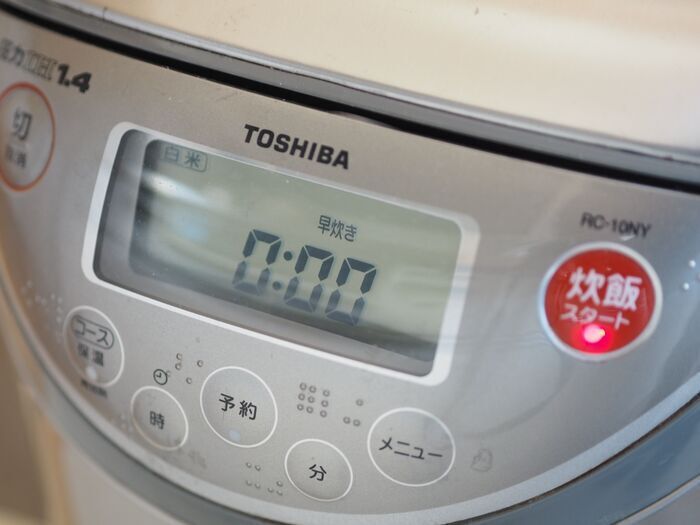 『早炊き』のご飯、硬くなると諦めてない？炊く前の「15分＋15分」で仕上がりを比べてみた！