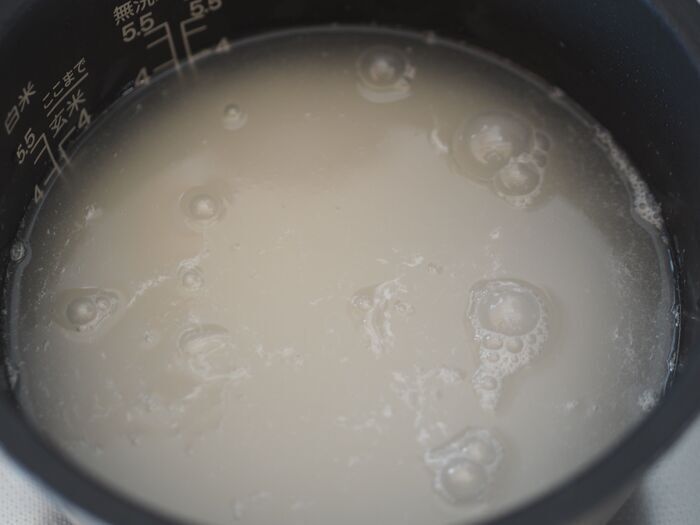 『早炊き』のご飯、硬くなると諦めてない？炊く前の「15分＋15分」で仕上がりを比べてみた！