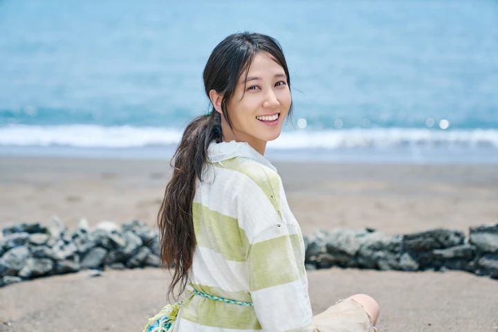 無人島のディーバ モクハ（パク・ウンビン）無人島でのソロカット