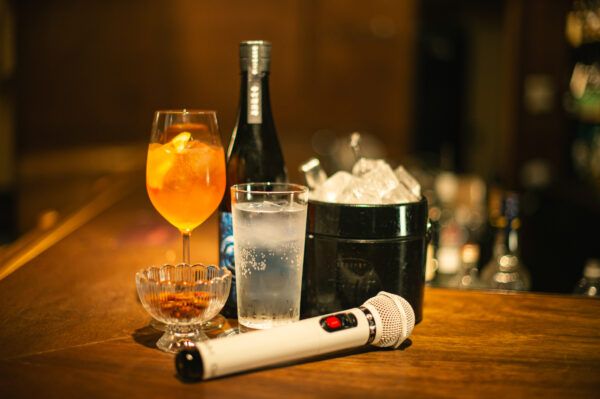 夕方の一杯を楽しめる新しい街の社交場が国立に登場。「スナック水紋」が「nonoich kunitachi」にオープン