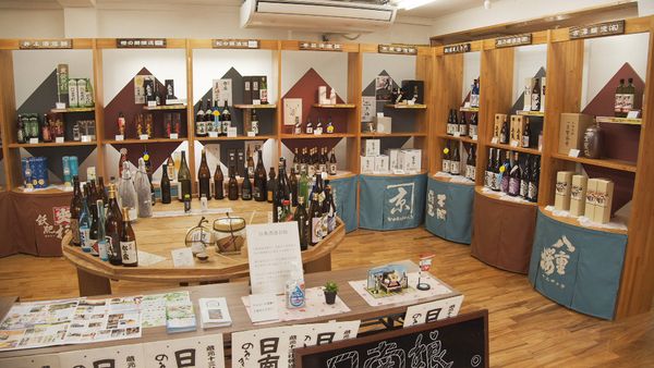 宮崎・日南の無人島リゾート「HINATA大島」での滞在を中心に、秋の魅力を味わうモデルコースを紹介