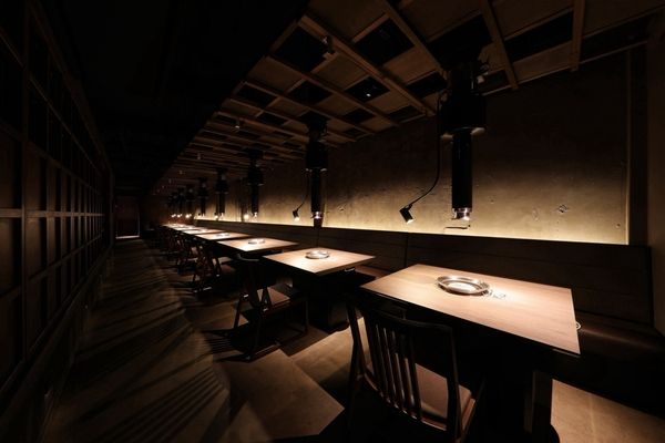 肉の魅力を味わいと盛り付けで楽しむ、「京やきにく れんぞう 祇園店」オープン