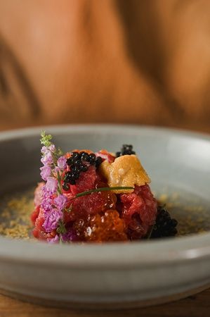 肉の魅力を味わいと盛り付けで楽しむ、「京やきにく れんぞう 祇園店」オープン
