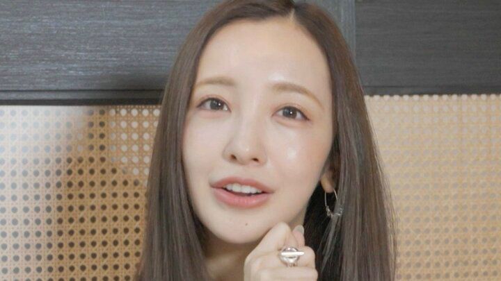 【写真・画像】YouTubeに寄せられる「子どもかわいそう」の声 板野友美が説明「キレイな所以外をカットするのはどうなのか」 1枚目