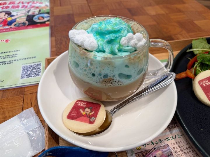 アルプスの少女ハイジが原宿に出勤中！期間限定「ネスレ日本の係長ハイジのおしごと体験カフェ」