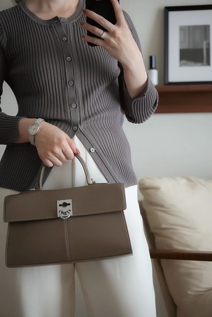 【スワロフスキー】ダイヤ級のきらめきに一目惚れ！プチプラ服も一瞬で高見えする腕時計_6