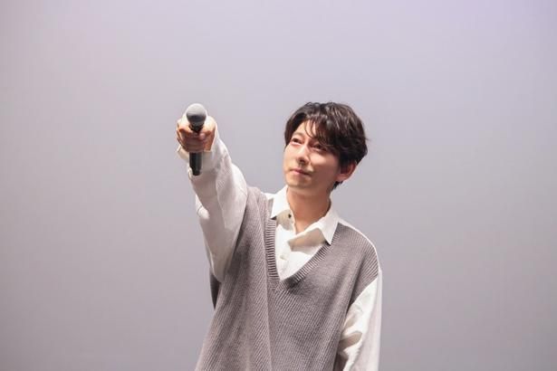 相葉修治役の羽多野渉