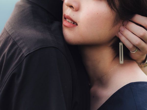 振り払った彼の手。でも押さえられなくなった自分の気持ち