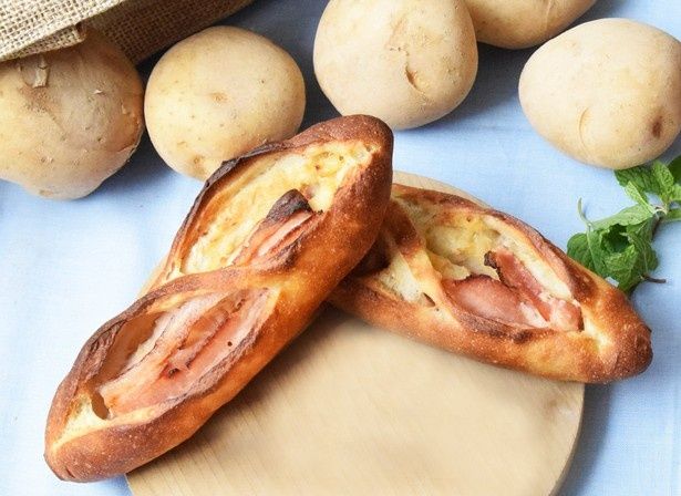 期間限定の「信州産白いものベーコンポテトエピ×山椒みそ」(1個378円)