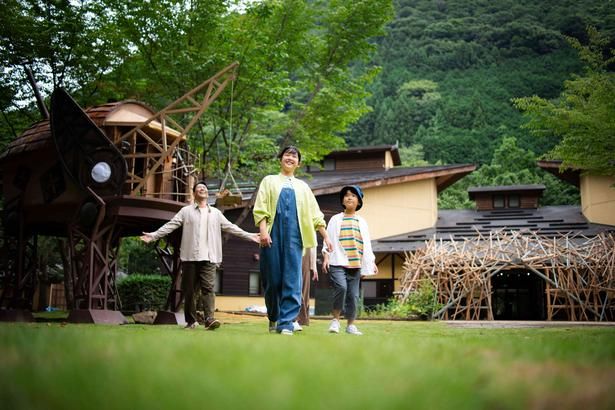 豊かな緑に囲まれた「ミューの森」。自然の中で思いっきり遊ぼう