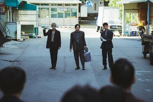 【写真を見る】韓国映画らしい無骨なヤクザものかと思いきや… ギャップ満載のコメディ『BOSS／ボス』が絶賛の嵐！ [c] 2025 HIVE MEDIA CORP & MINDMARK, Inc ALL RIGHTS RESERVED.