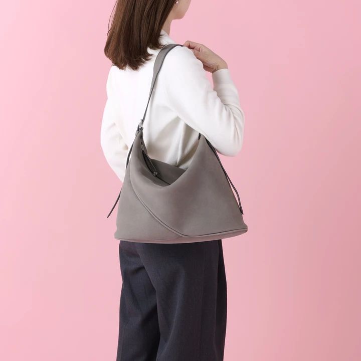 J&M デヴィッドソン エスカルゴ トート サイズ感
